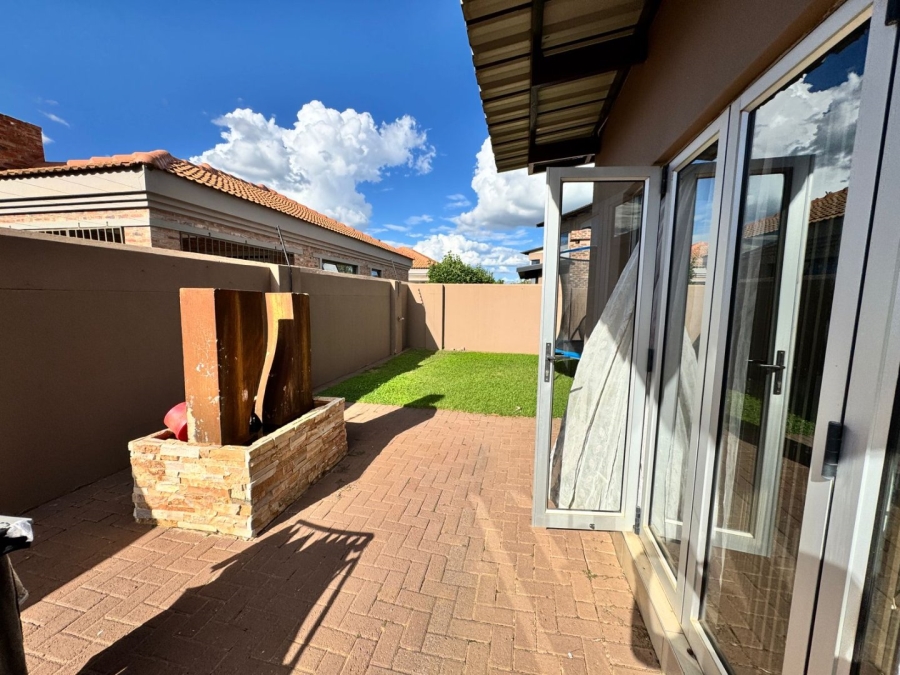 3 Bedroom Property for Sale in Baillie Park North West